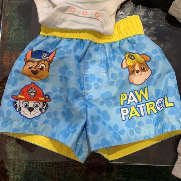 Bundle - Picture 5 of 14